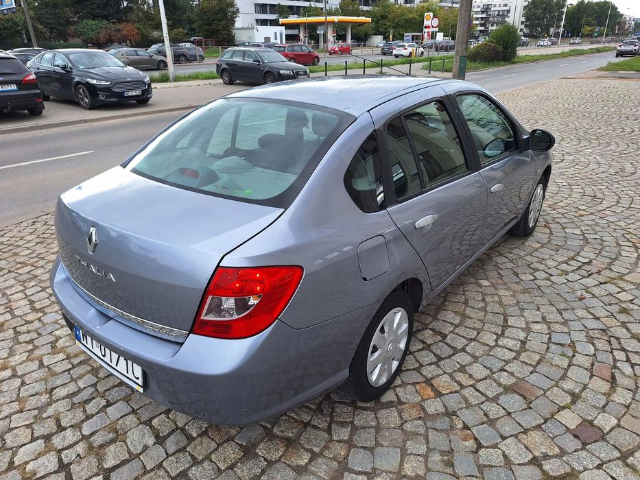 Renault Thalia Renault Thalia 2009