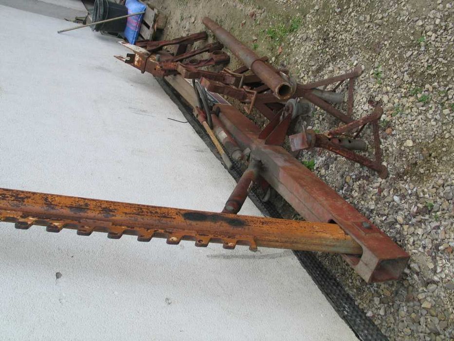 Black Hawk dozer rama blacharska siłownik docer  koń blacharski