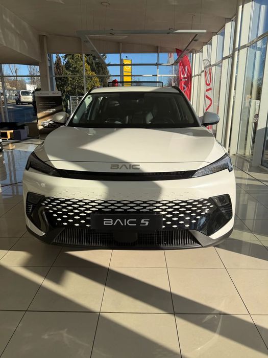 BAIC 5 BAIC Beijing 5 Business 1.5T 177KM 7DCT
