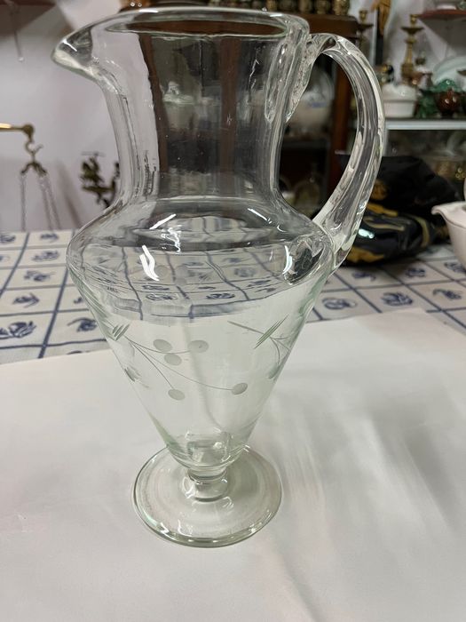 Licoreira com copos e jarro lapidados