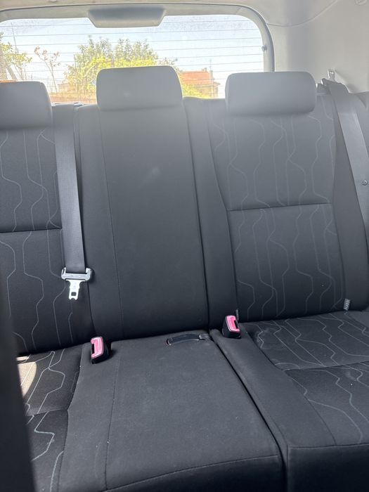 Toyota Auris — fotografia 11