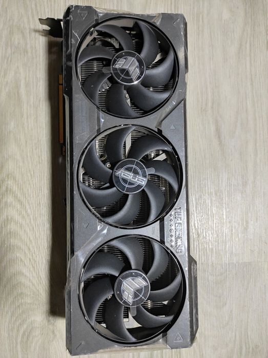 ASUS PCI-Ex GeForce RTX 4090 TUF Gaming OC Edition 24GB GDDR6X