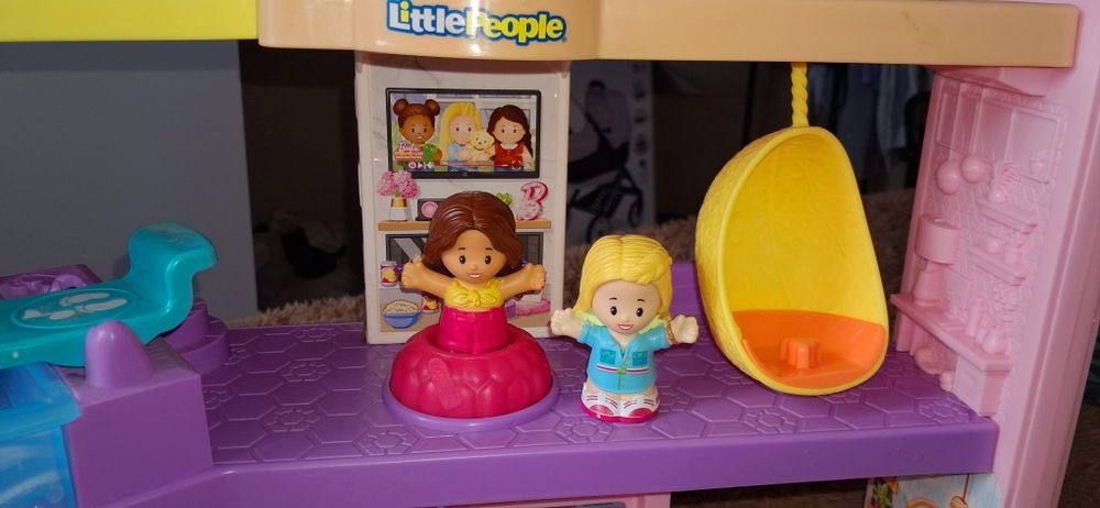 Продам будинок Барбі fisher prise