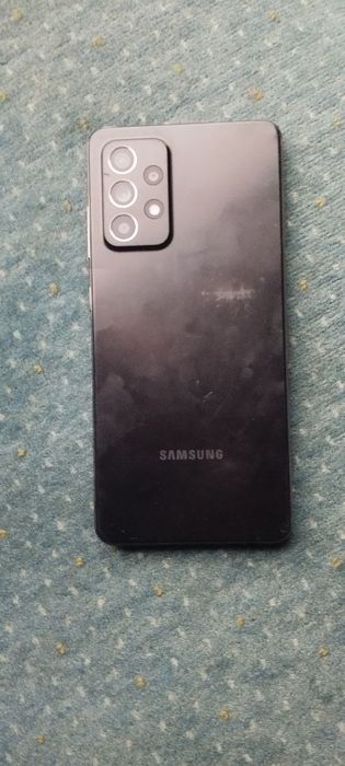 Продам смартфон Samsung galaxy A52. 128 GB. Оп. 4 GB.