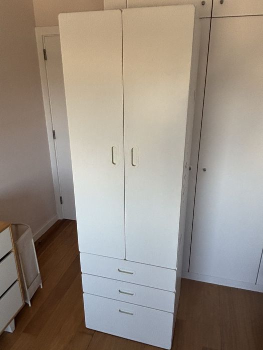 Roupeiro de criança