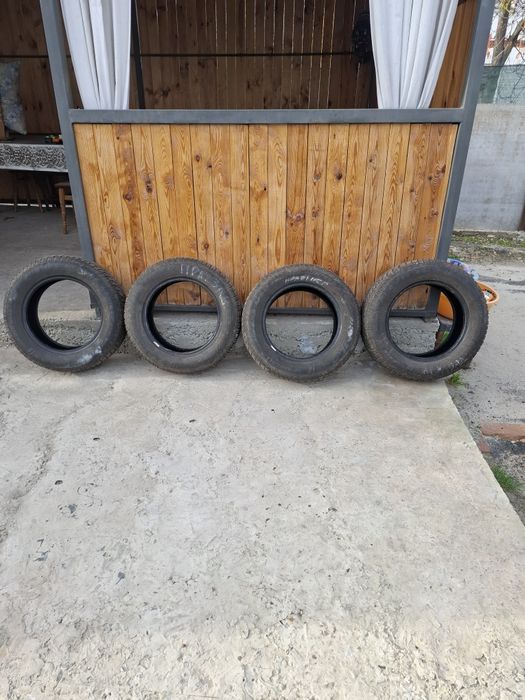 Продам зимову гуму 195/65/R15 T91