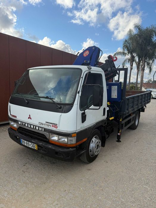 Mitsubishi canter grua Pm e tribasculante 7.5T