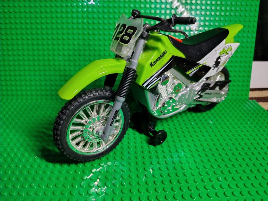игрушечный мотоцикл Road Rippers Kawasaki KLX 140R.