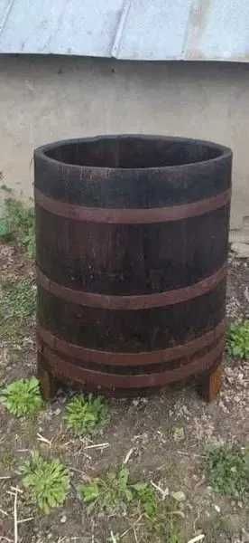 Бочка дубова резервуар 200л (висота 85см , діаметр 57см)