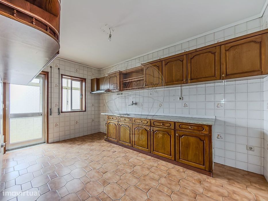 Apartamento T2 para venda — Ermesinde, Porto