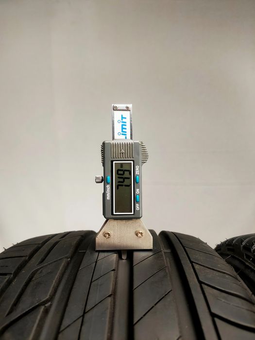 Opony 215/50R18 lato BRIDGESTONE TURANZA T001 92W OO13693