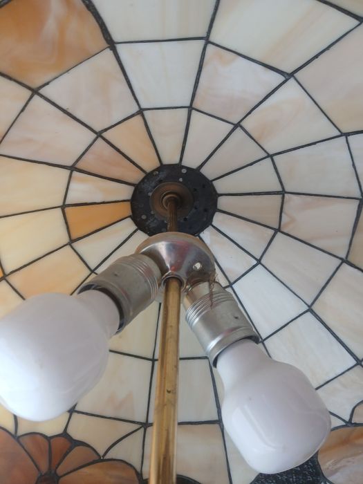 Lampa stojąca witrażowa