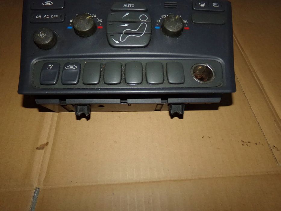 panel klimatyzacji s60 i v70 ii s80