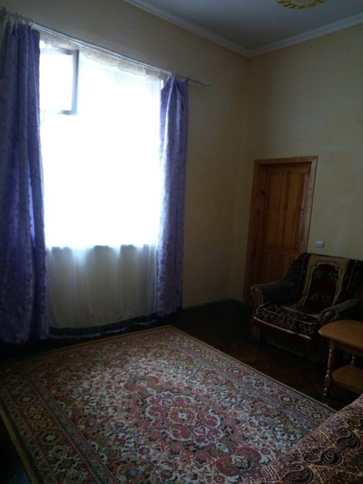 Будинок Сокаль (від власника)Продам частину будинку в самому центрі мі