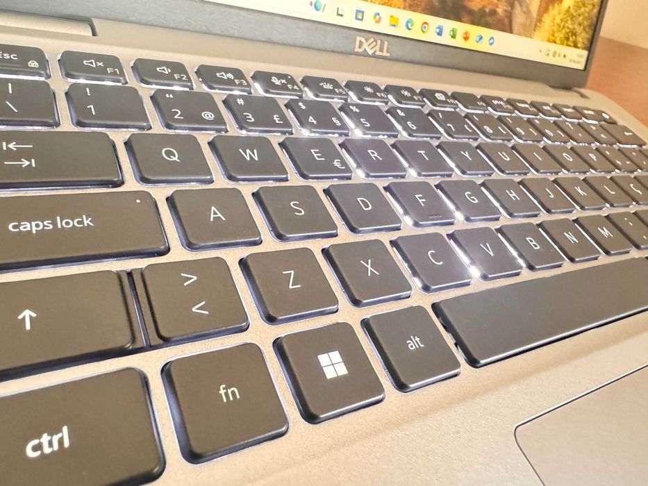 Dell Latitude 5440 |14"FulHD|i5-1335u c/10+12Cores|16Gb|256Gb|Garantia