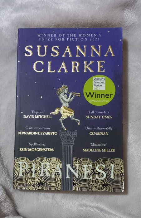 Susanna Clarke- Piranesi