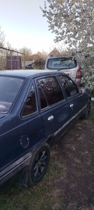 Продам Опель Кадет 1990