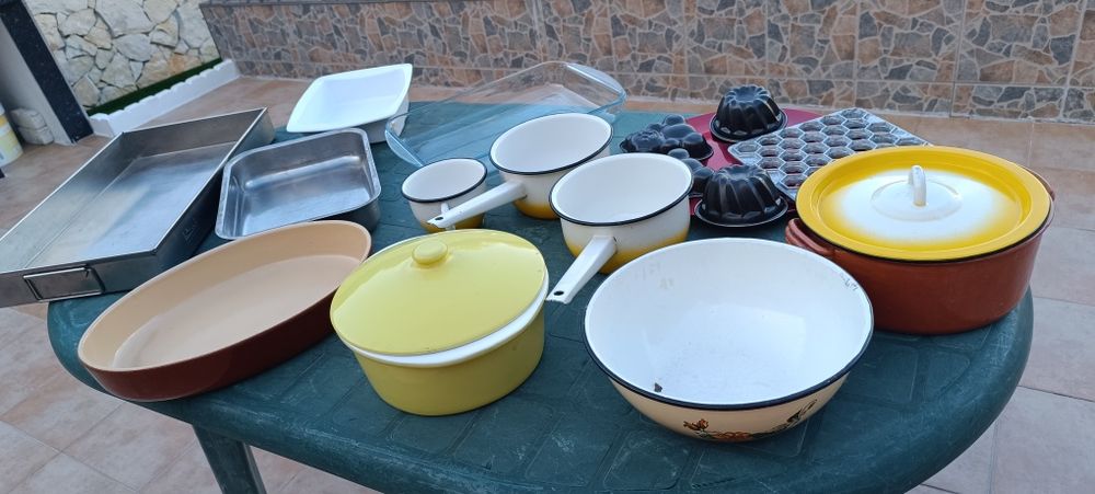 Conjuntos de cozinha, travessas, panelas, tigelas