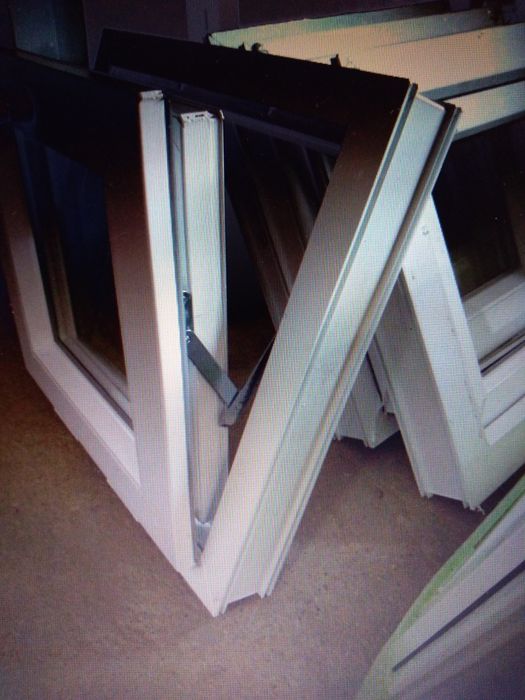 Okno pcv  50 x 50 nowe uchylne
