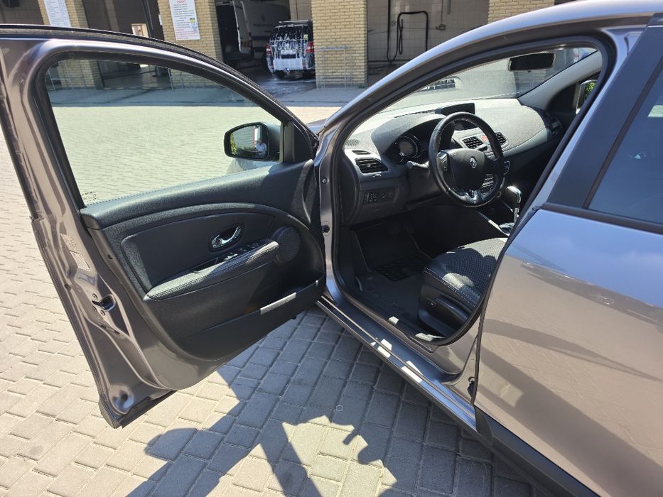 Продам Renault Fluence