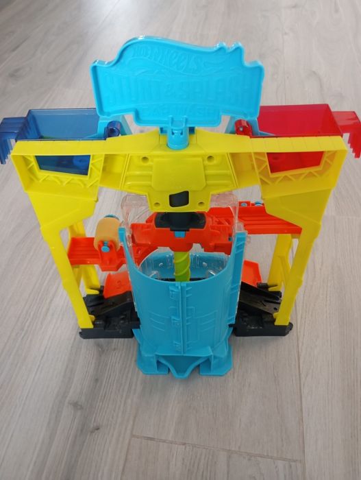 Myjnia samochodowa hot wheels
