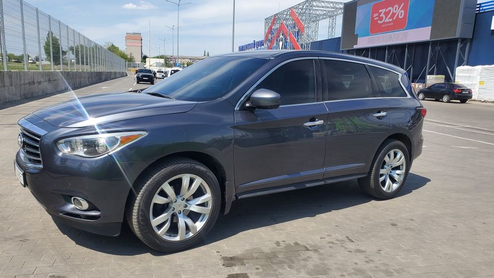 Инфинити QX 60 2013 г 4х4, 7 мест  Макс. Компл,бизнес класс