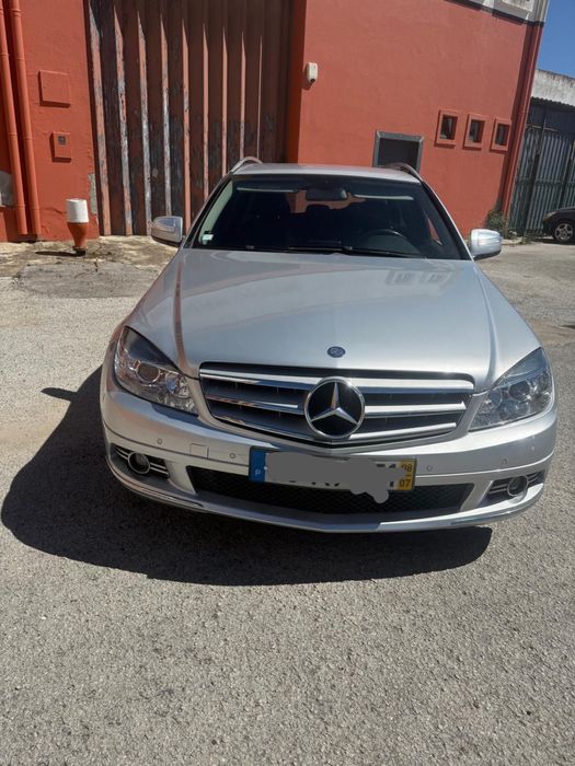 Mercedes C220 Avangarde (2008)