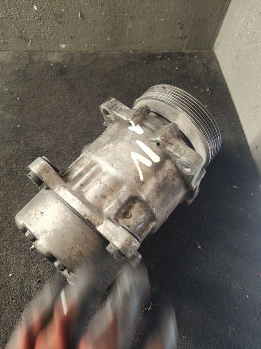Sprężarka klimatyzacji Volkswagen Golf 4 audi a3 8l seat Leon skoda