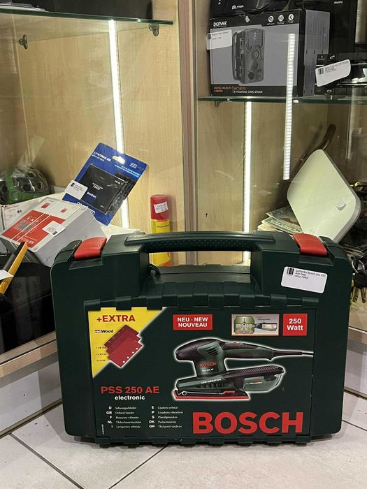 Szlifierka oscylacyjna Bosch pss 250 ae/250W/Komis Krzysiek