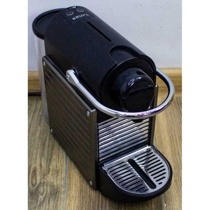 Кофемашина капсульная KRUPS XN3005 Nespresso Pixie C60 Titan  En125