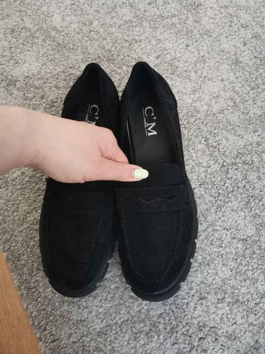 Buty damskie na obcasie