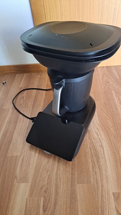 Robo de cozinha Bimby TM7