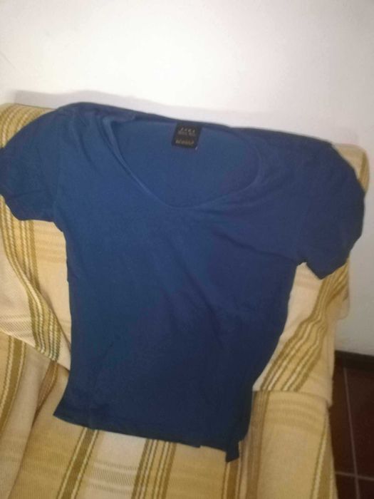 T-shirt Zara azul