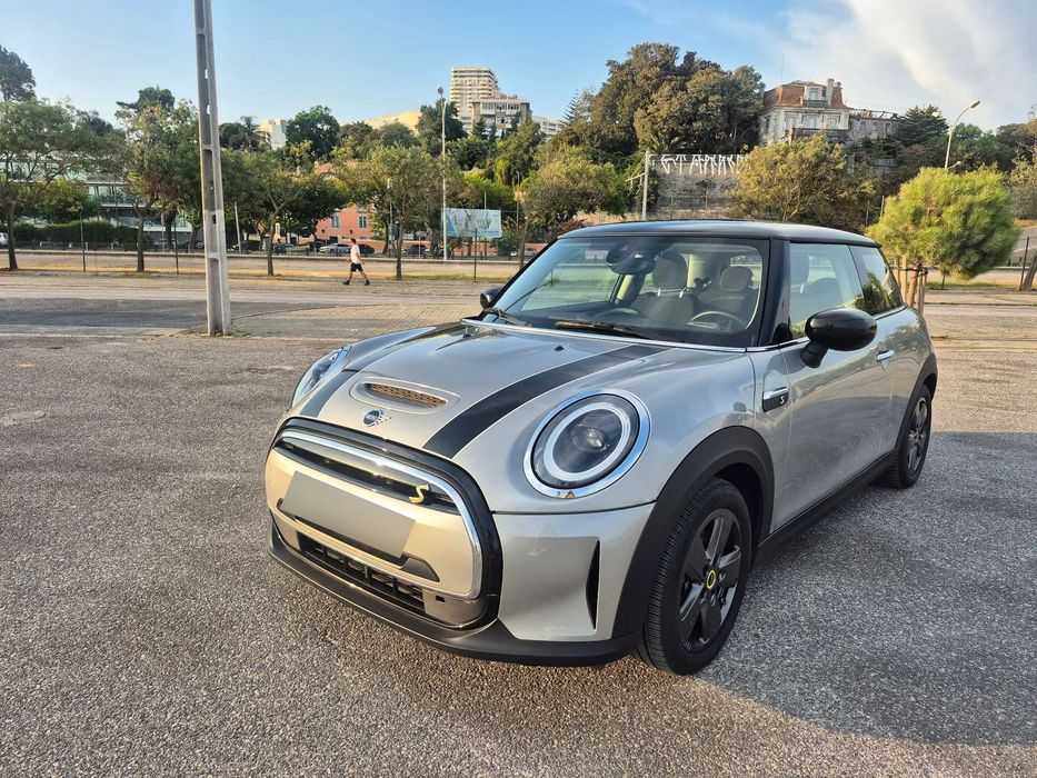 MINI 3 Portas Cooper SE foto 4