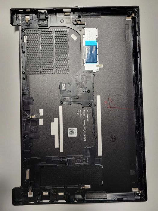 Dolna obudowa ThinkPad e14 aluminium EC1HJ000200