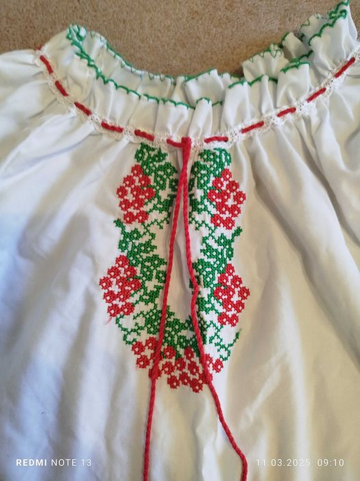 Вишиванка для дівчинки