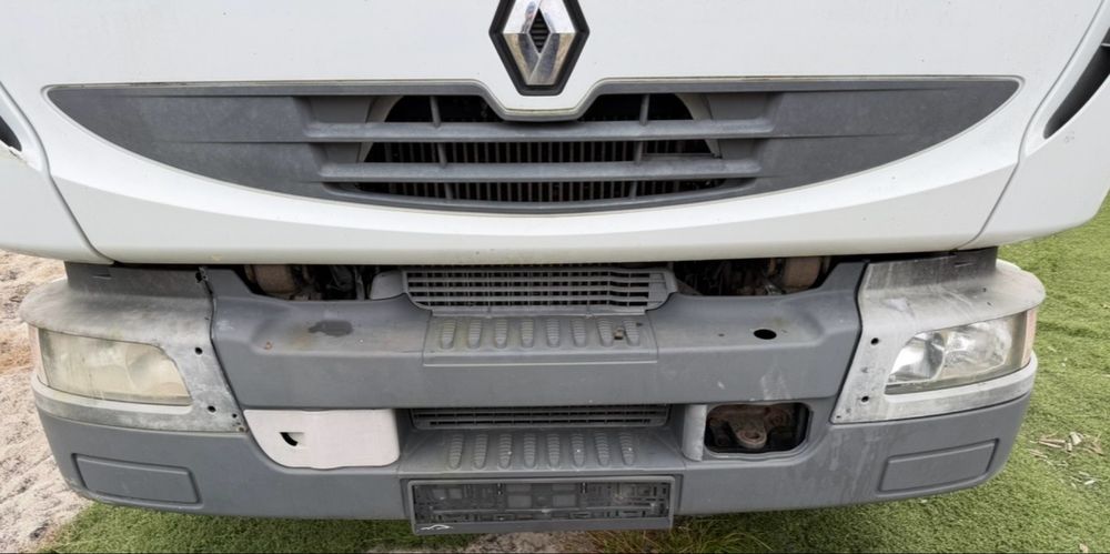 Zderzak lampy czesci renault midlum