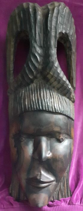 Máscara Tribal em Madeira