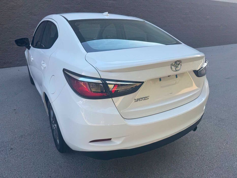 Toyota Yaris LE      2019