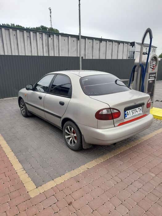 DAEWOD Lanos 2009р.1.5і,газ-бензин.