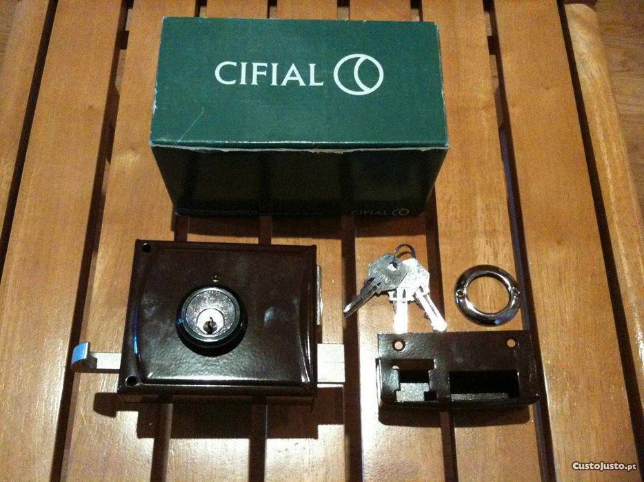 ## Digital Lock (Right Side 5.5) ##64550489957123120