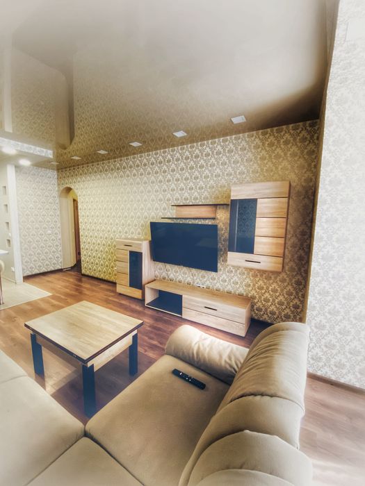 Посуточно почасово квартира, метро Научная 3 минуты