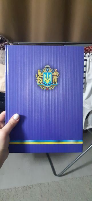 Книга канцелярська зошит А4 80 арк,96 арк,144 арк