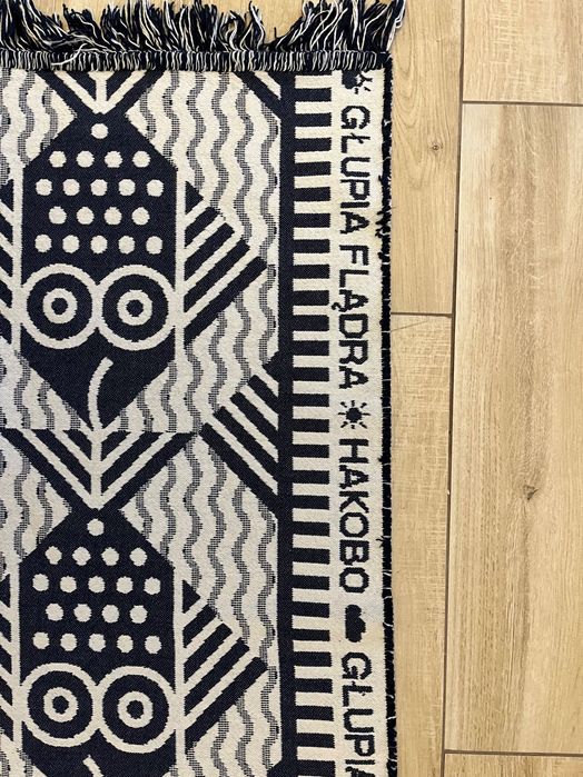 Duży Koc. Hakobo. Głupia Flądra