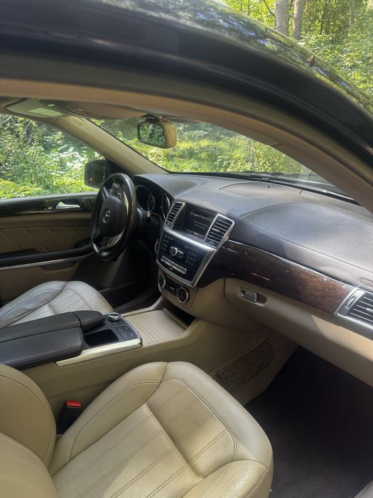 Mercedes gl 450 4maric hak 3.5t bezwypadkowy