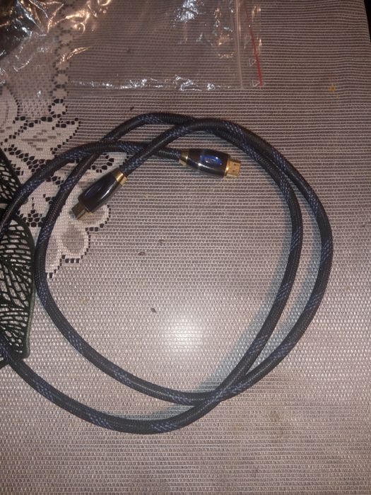 Do sprzedania kabel HDMI