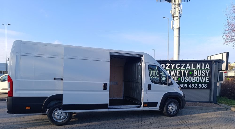 Bus Wypożyczalnia samochodów busów wynajem samochodu bez kaucji van