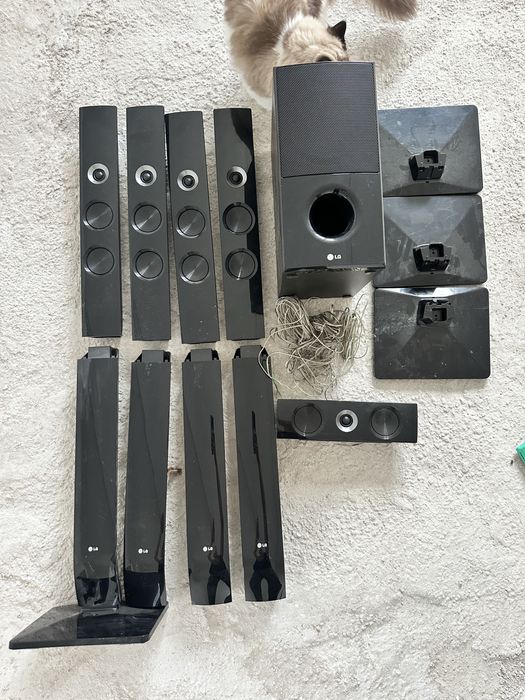 Zestaw glosnikow 5.1 - LG