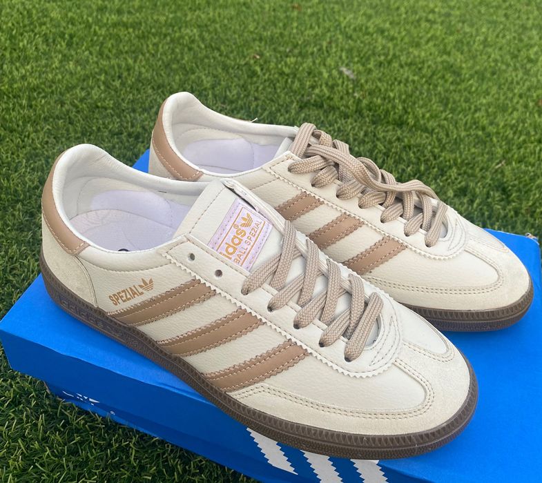 Adidas spezial bege cast