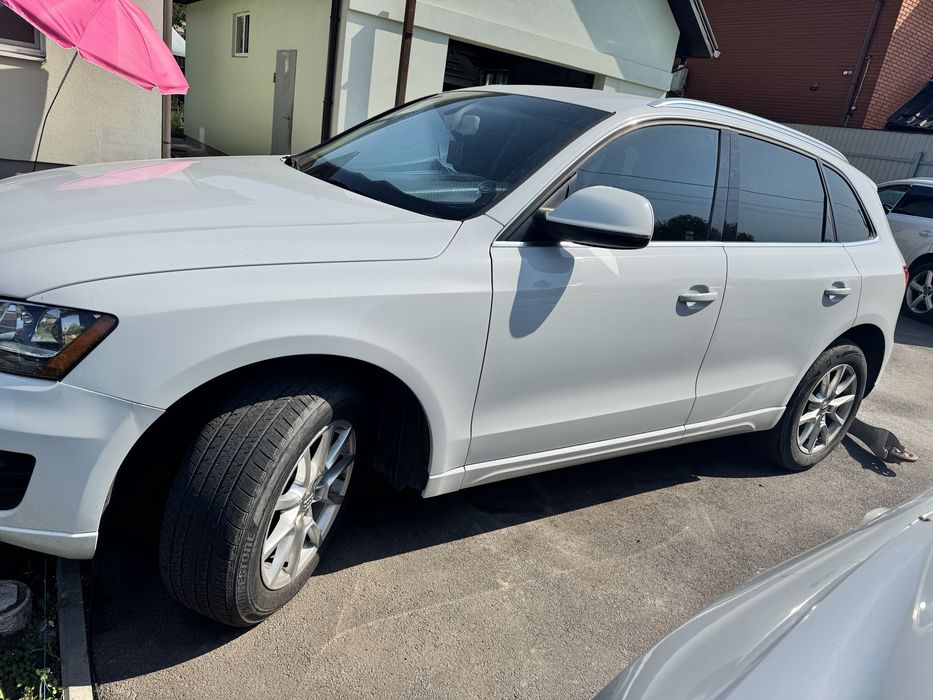 Ауді Q5 2.0  tfsi